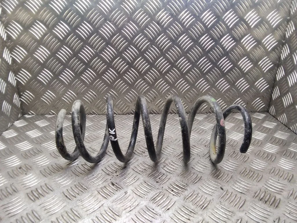 Front coil spring – Volvo V60 (2011-2013)