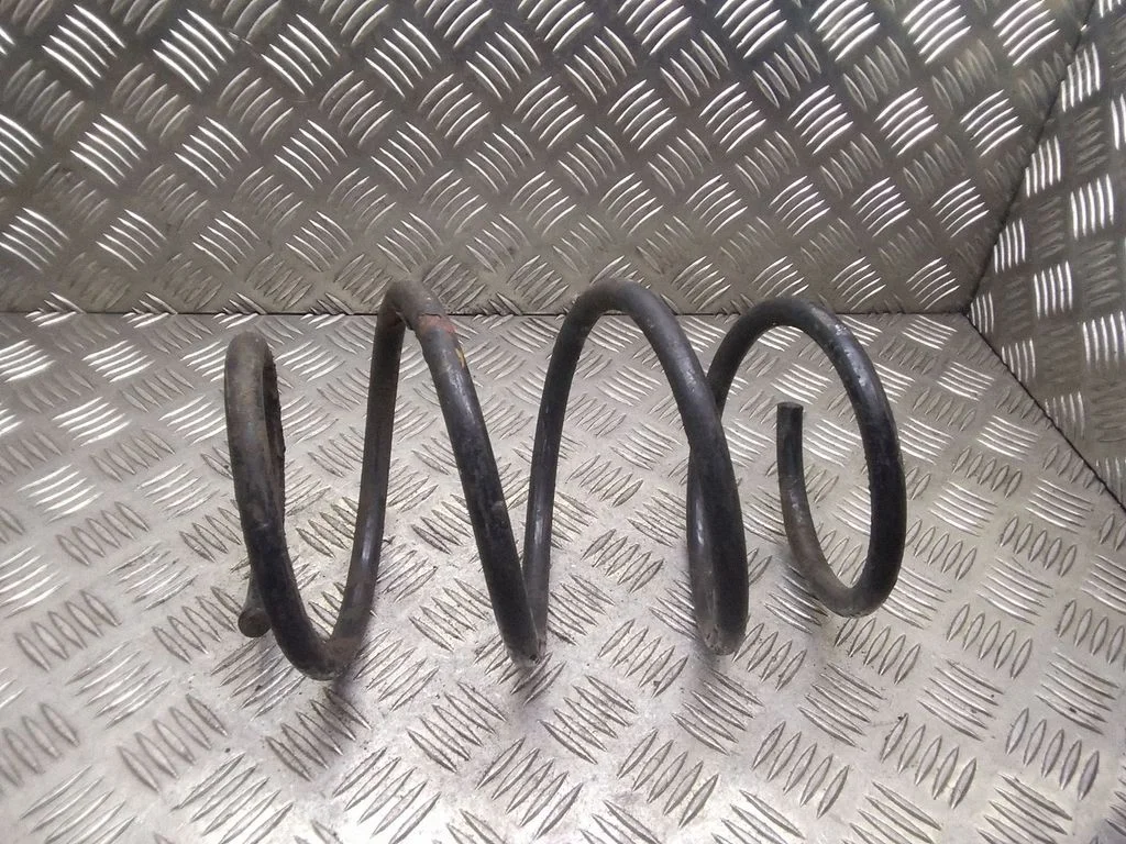 Front coil spring – BMW 3 Series E46 (1998-2005)