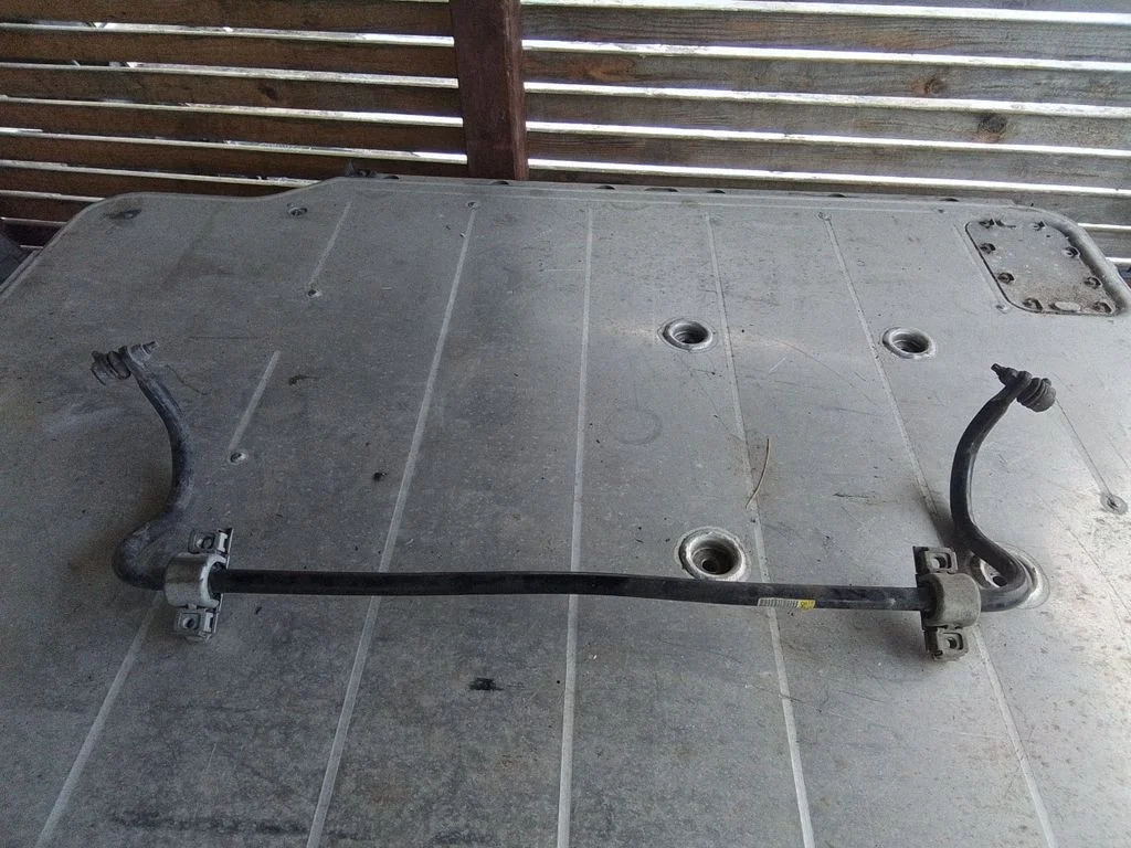 Eesmine stabilisaator (kaldevarras) 9811384980