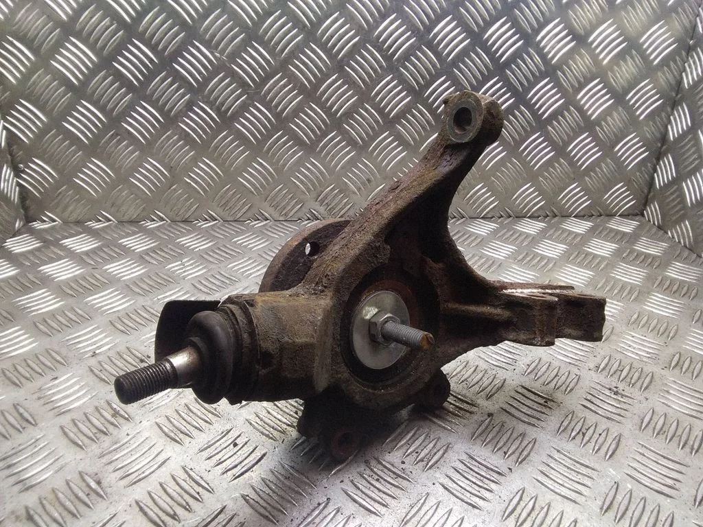 Front wheel hub – Citroen C4 I (2004-2010)