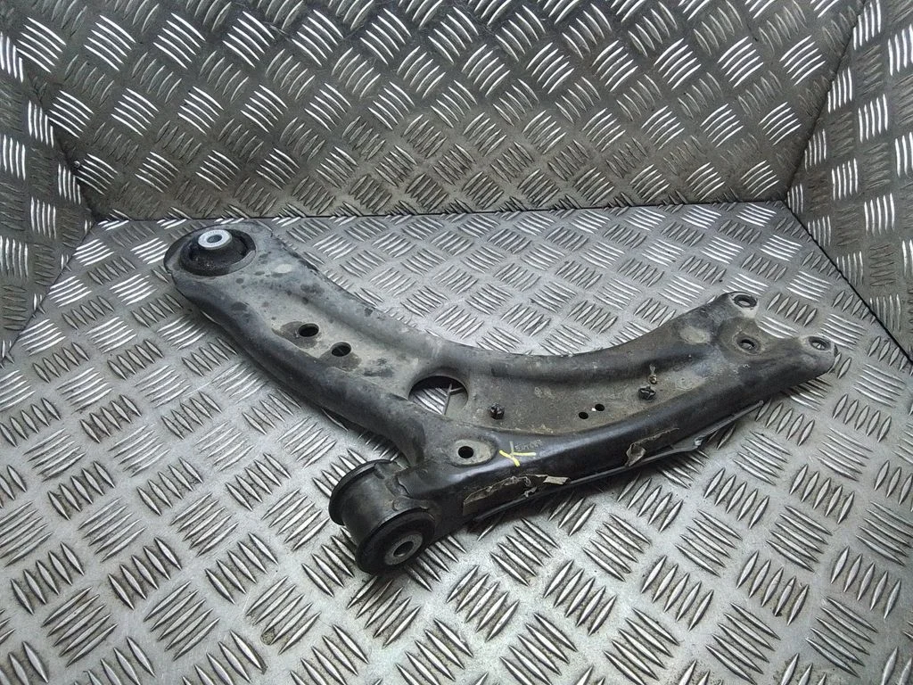 Front lower control arm/wishbone – Skoda Octavia Mk4 (2019-)