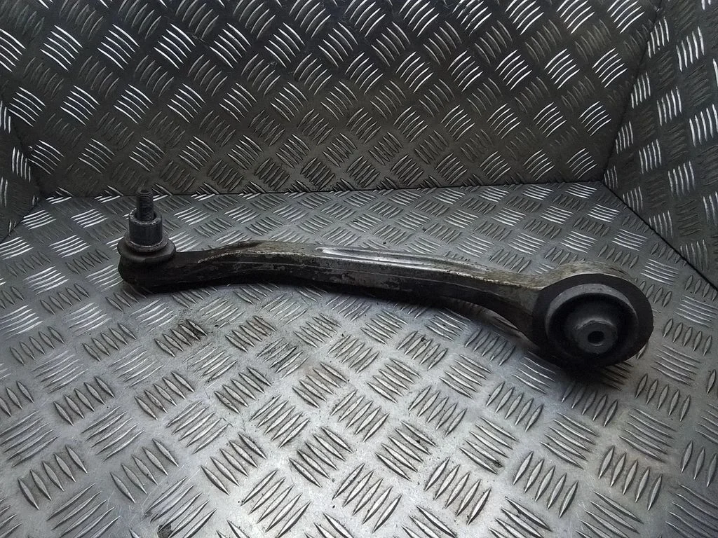 Front lower control arm/wishbone – Audi A6 Allroad C6 (2006-2011)