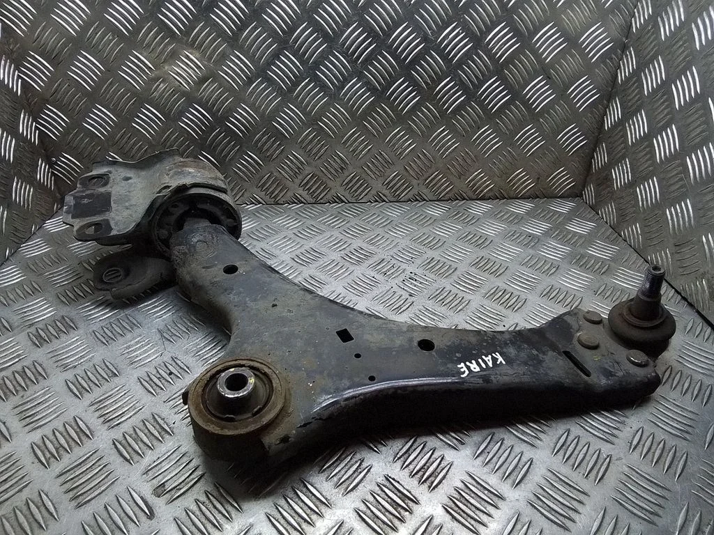 Front lower control arm/wishbone – Volvo V60 (2013-2018)