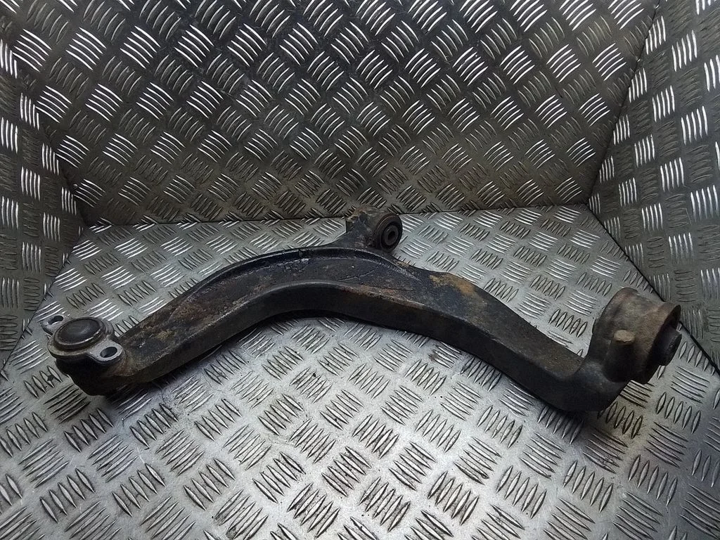 Front lower control arm/wishbone – Volkswagen Transporter - Caravelle T5 (2003-2015)