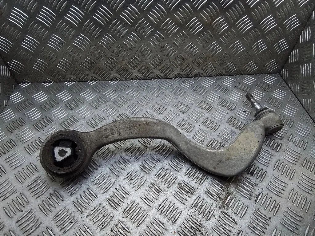 Front lower control arm/wishbone – BMW 7 Series E65 E66 (2001-2008)