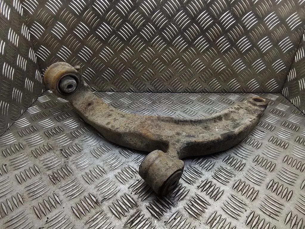 Front lower control arm/wishbone – Volkswagen Transporter - Caravelle T5 (2003-2015)