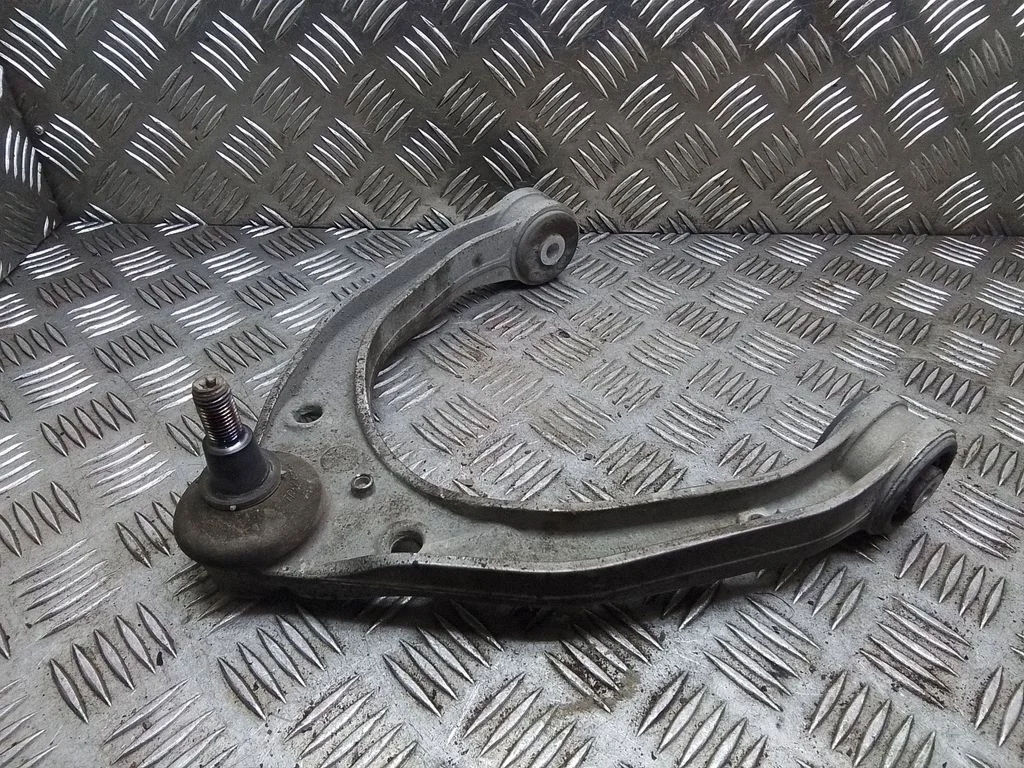 Front lower control arm/wishbone – Audi Q7 4L (2005-2015)