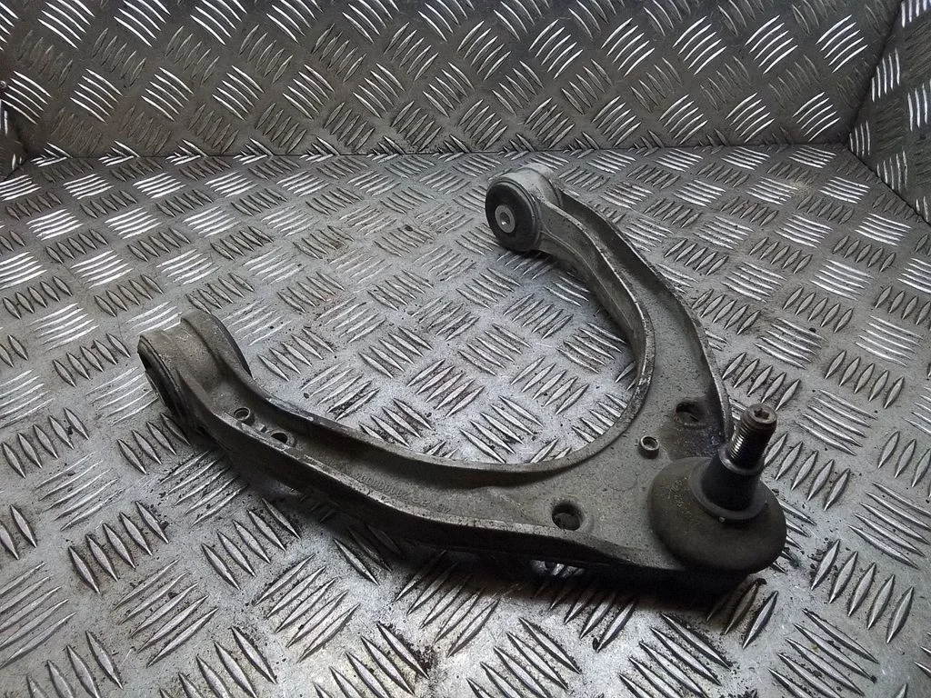 Front lower control arm/wishbone – Audi Q7 4L (2005-2015)