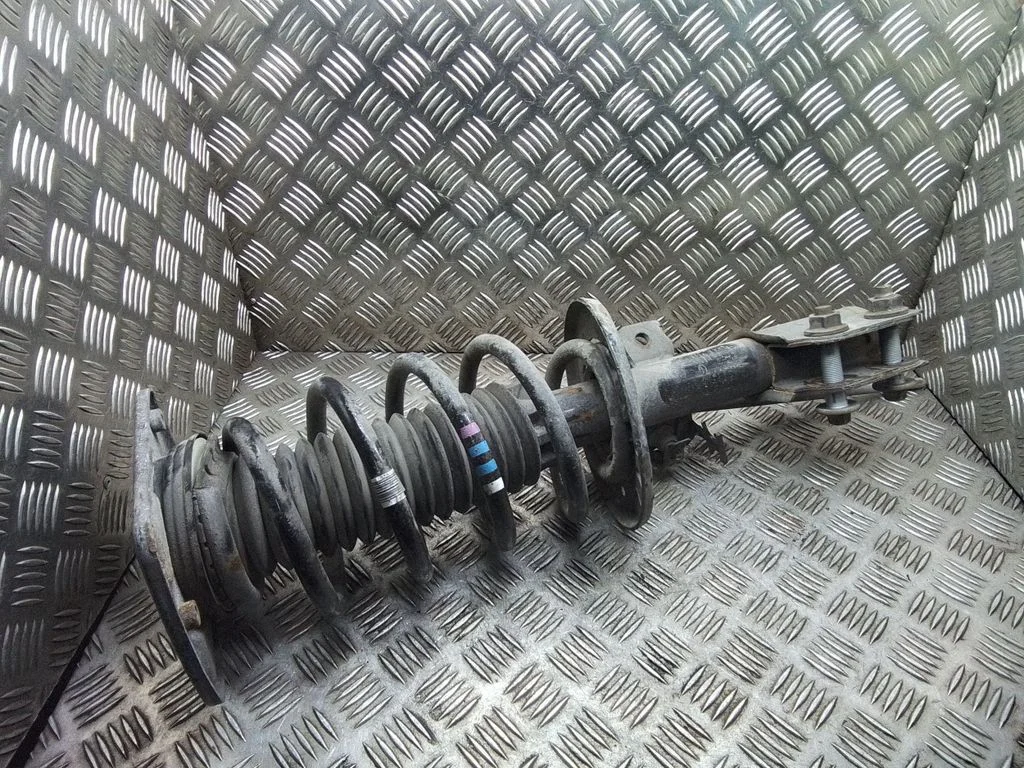 Front shock absorber with coil spring – Citroen Jumpy (2016-)