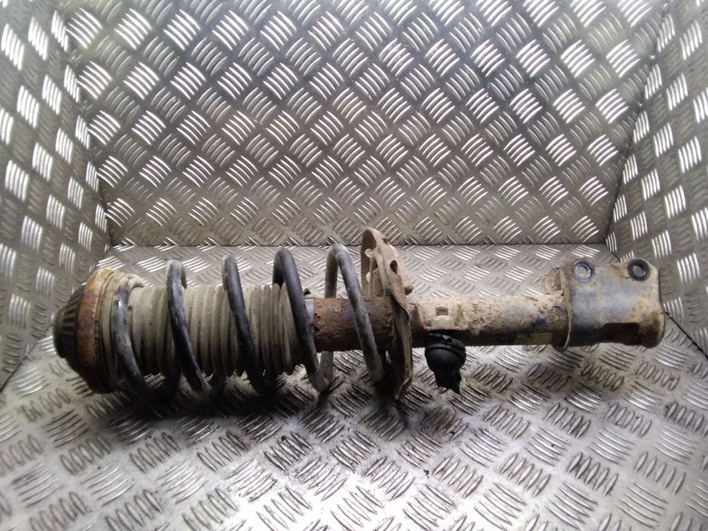 Front shock absorber with coil spring – Opel Zafira B (2005-2014)