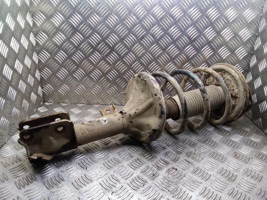 Front shock absorber with coil spring – Hyundai Santa Fe (2000-2006)