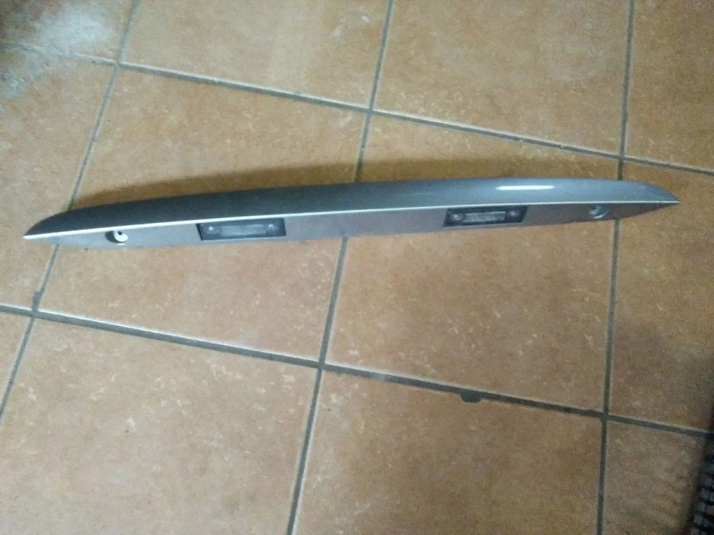 Trunk door license plate light bar – Ford Galaxy (2000-2006)