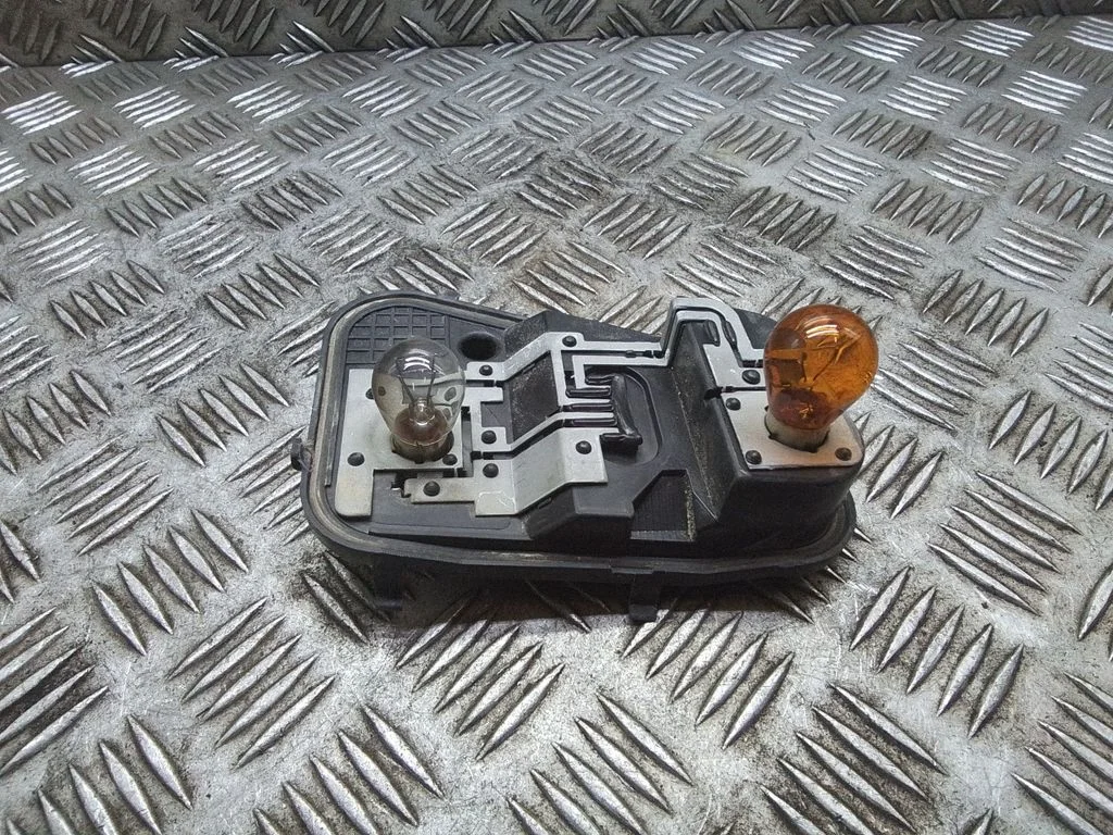Tagatule pirni kate (pesa) – Volkswagen Touareg I (2002-2010)