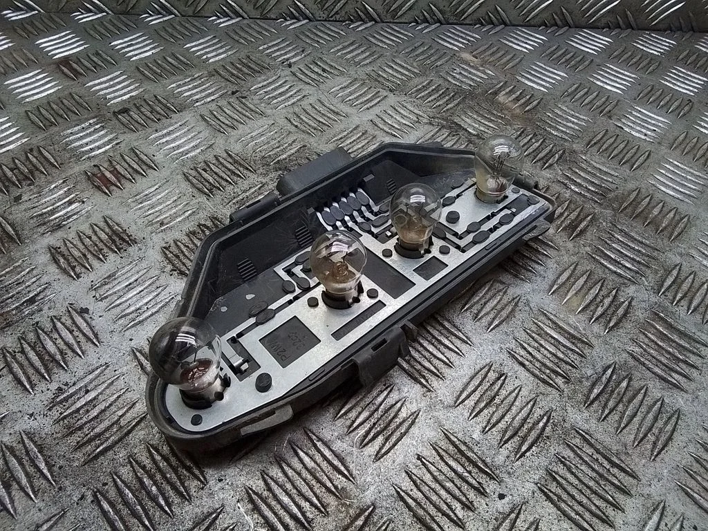 Tail light bulb cover holder – Volkswagen Transporter - Caravelle T5 (2003-2015)