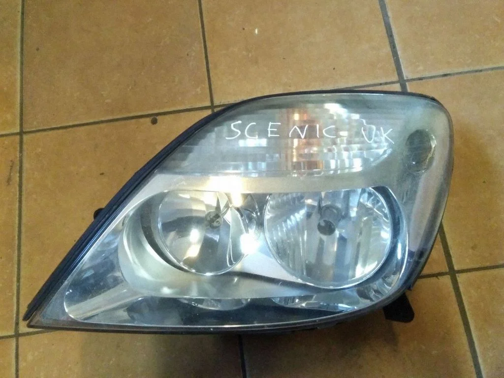 Esituli – Renault Scenic I (1996-2003)