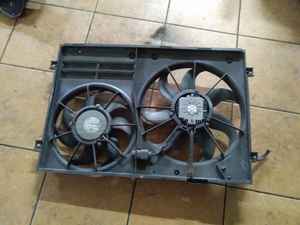 Ventilatoru komplekts 1K0121205