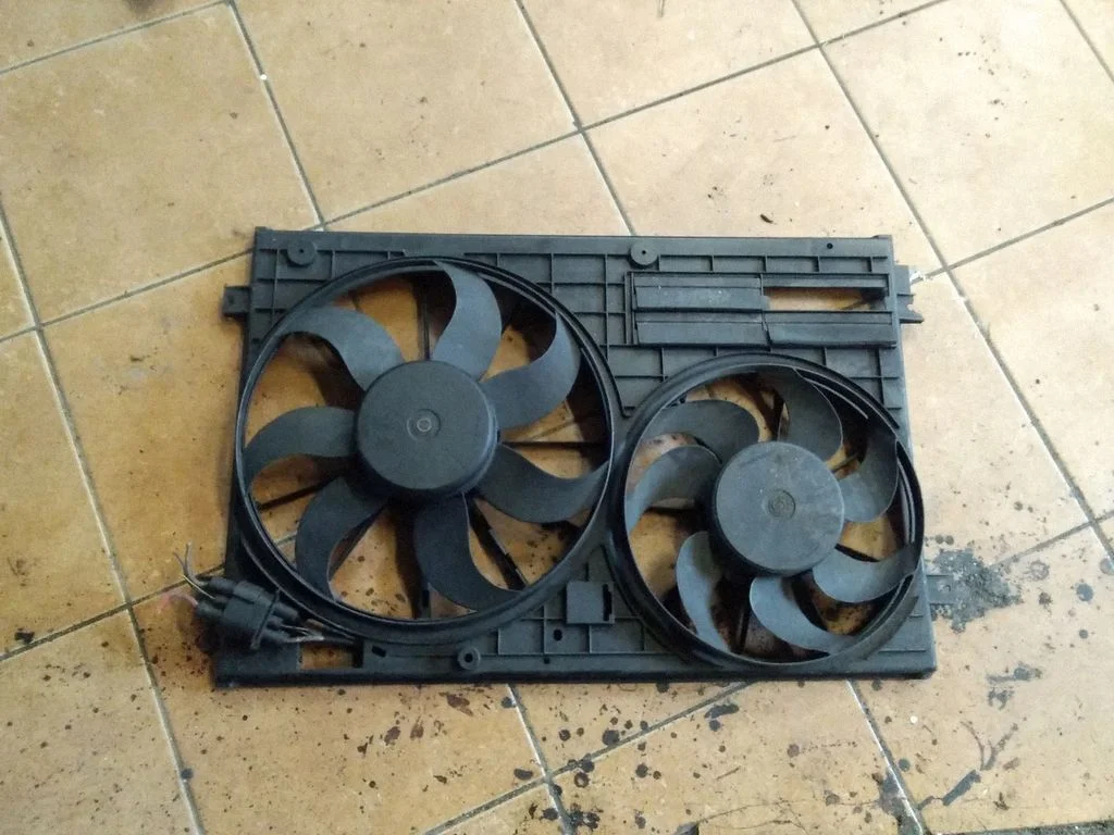 Ventilaatorite komplekt – Audi A3 S3 8P (2003-2012)