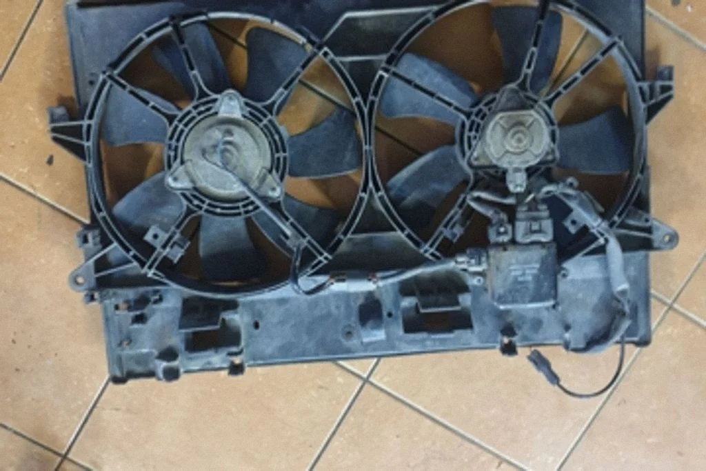 Ventilaatorite komplekt – Mazda MPV II LW (1999-2007)