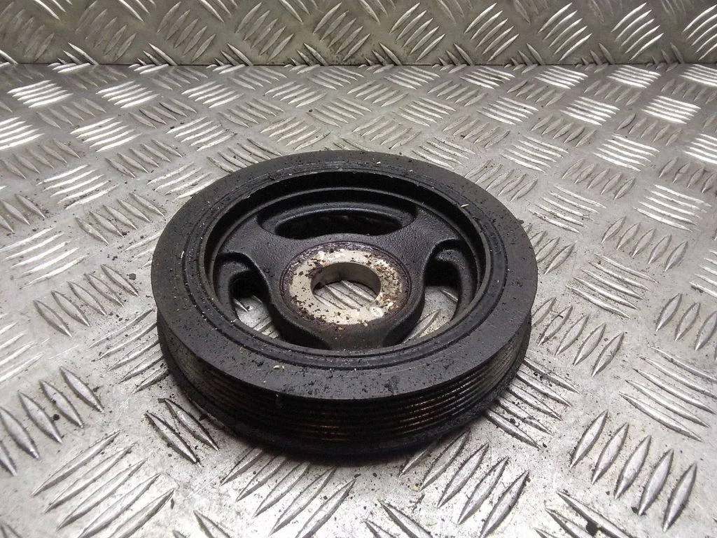 Crankshaft pulley – Citroen C4 I (2004-2010)