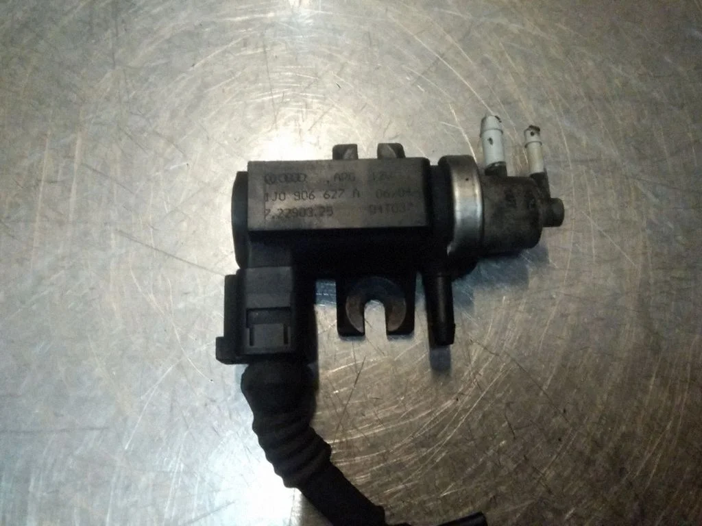 Turbo solenoid valve – Volkswagen Passat B5.5 (2001-2005)