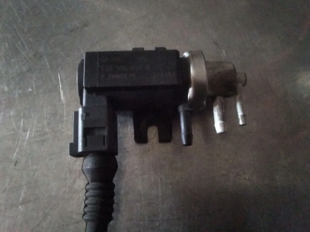 Turbo solenoid valve – Volkswagen Passat B5.5 (2001-2005)