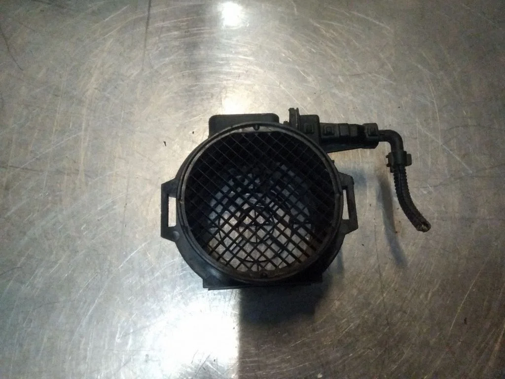 Mass air flow meter – Hyundai Santa Fe (2000-2006)
