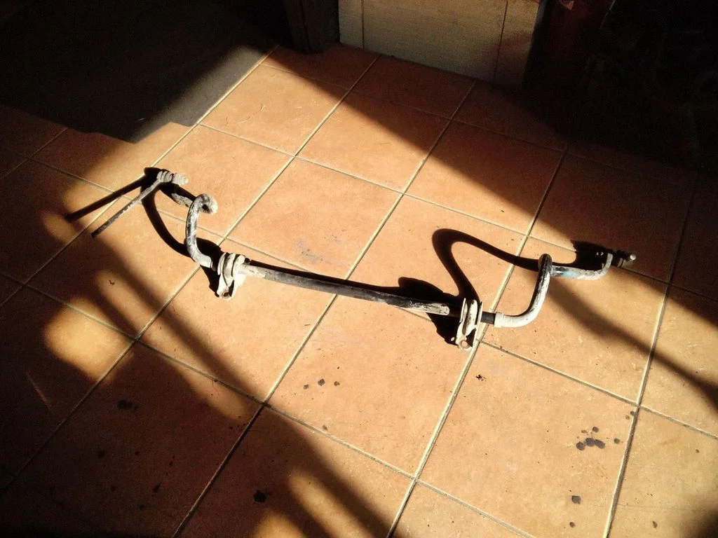 Priekšējais stabilizators – Nissan Qashqai (2010-2014)