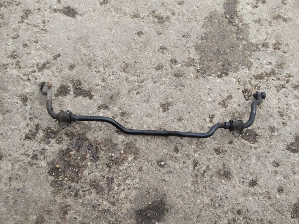 Front anti-roll bar/sway bar – Volkswagen Multivan T5 (2003-2015)