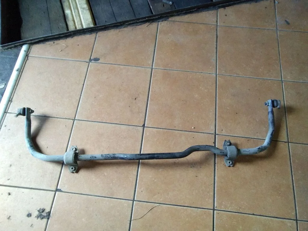 Front anti-roll bar/sway bar – Volkswagen Golf Plus (2005-2013)
