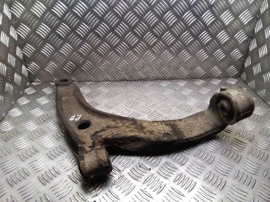Front lower control arm/wishbone – Volkswagen Transporter - Caravelle T5 (2003-2015)