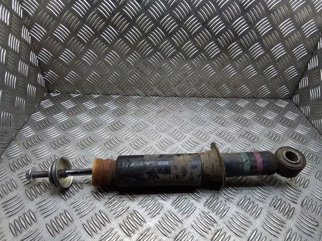 Tagumine amortisaator – Toyota Prius (XW20) (2003-2009)
