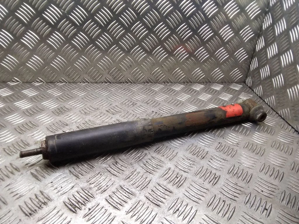 Rear shock absorber/damper – Volvo S60 (2001-2004)