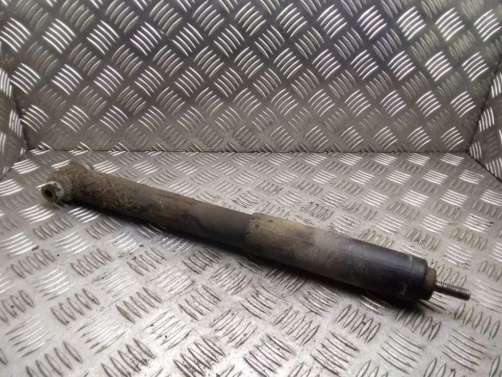 Rear shock absorber/damper – Volvo S60 (2001-2004)