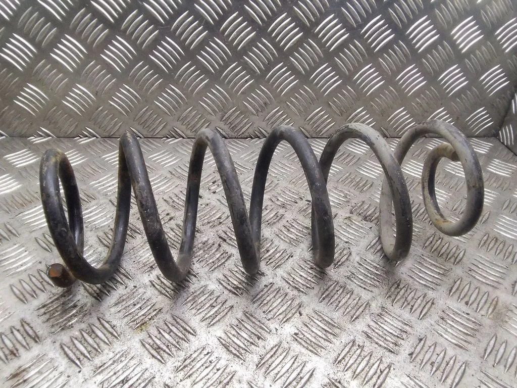Rear coil spring – Mazda 6 (2002-2008)
