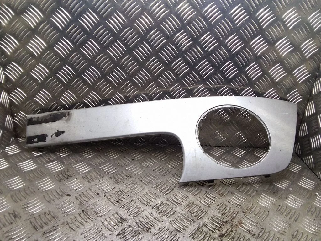 Front fog light trim/grill – Mini One - Cooper Coupe R56 (2005-2014)