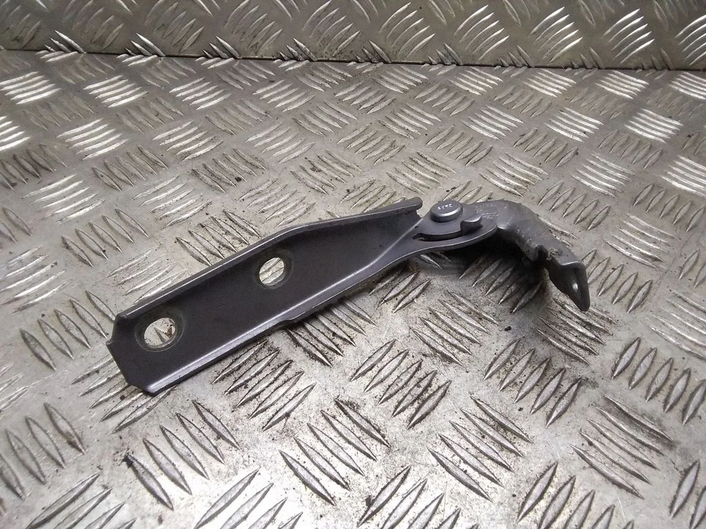 Mootorikapoti hinged – Audi A3 S3 8P (2003-2012)
