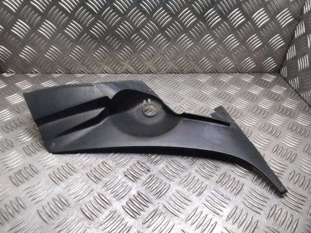 Klaasipuhastite iluliist(id) – Seat Alhambra (Mk1) (1996-2010)