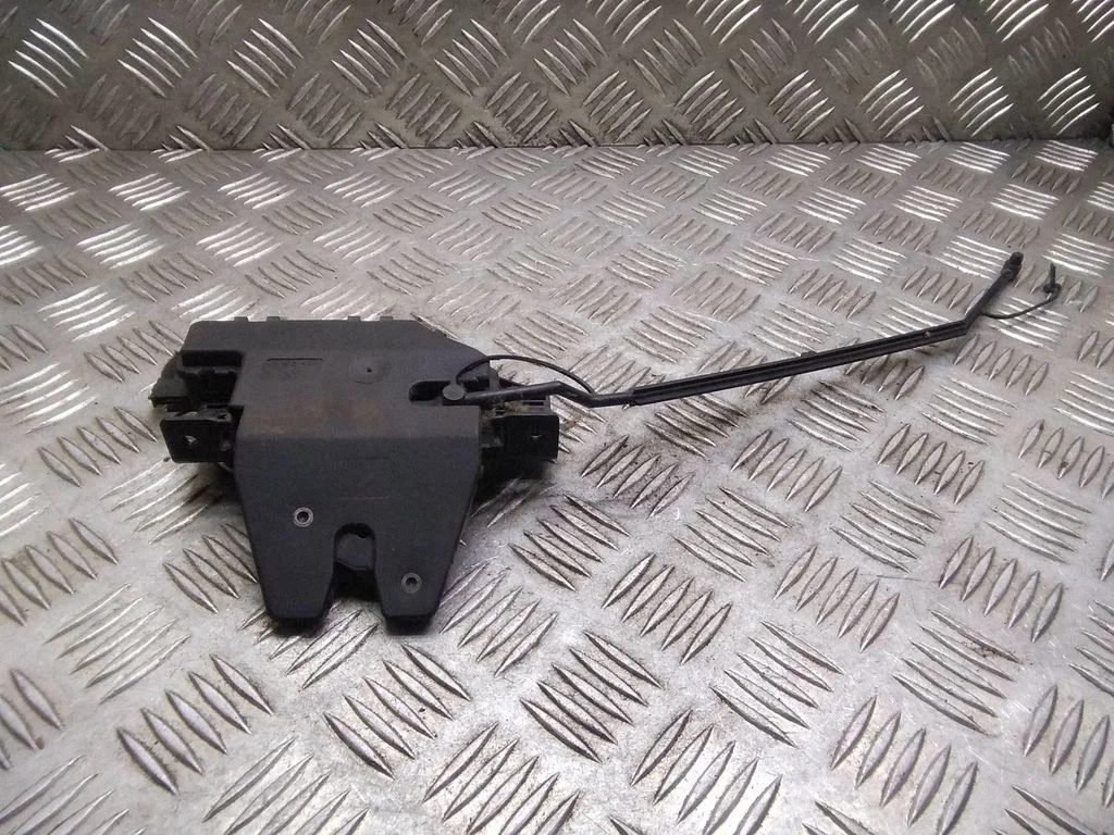 Tailgate/trunk/boot lock/catch/latch – BMW 3 Series E46 (1998-2005)