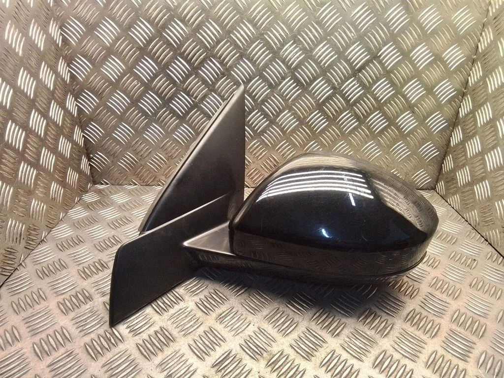 Front door electric wing mirror – Land Rover Discovery Sport (2014-)