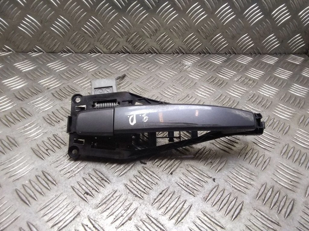 Tagaukse välimine käepide – Opel Astra H (2004-2012)