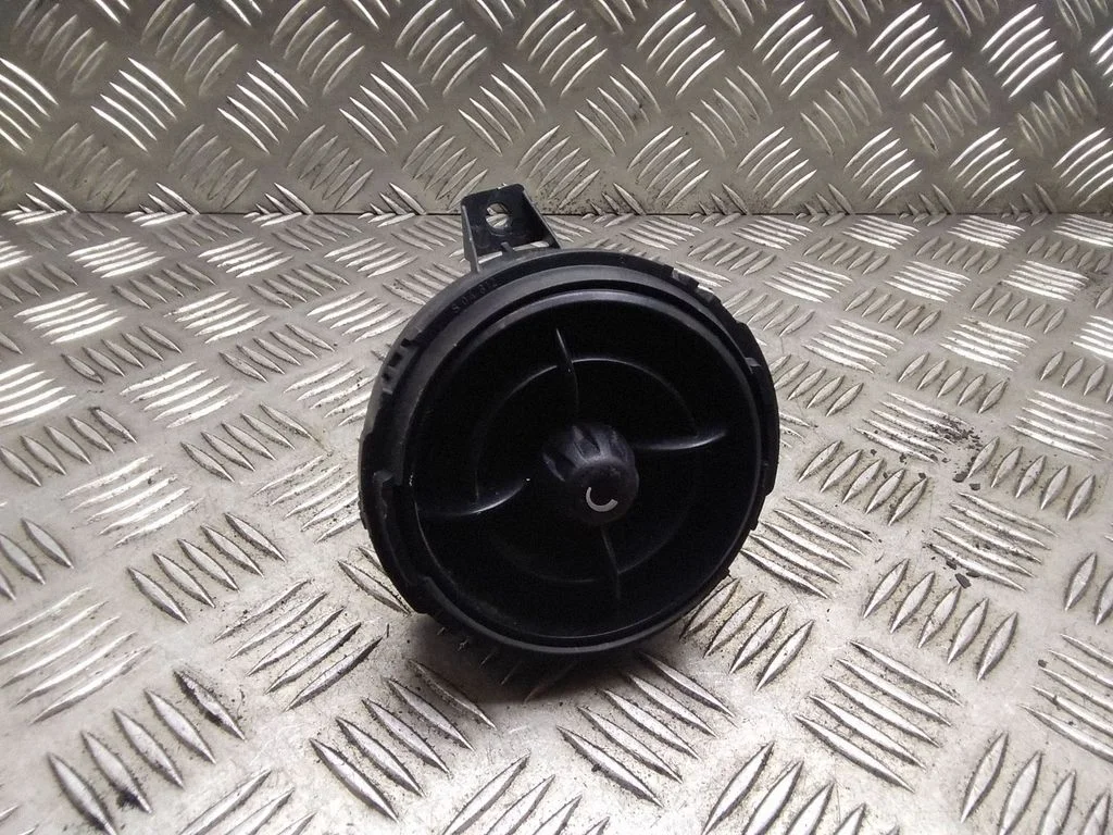 Armatuurlaua külje õhutusresti kate – Mini One - Cooper Coupe R56 (2005-2014)