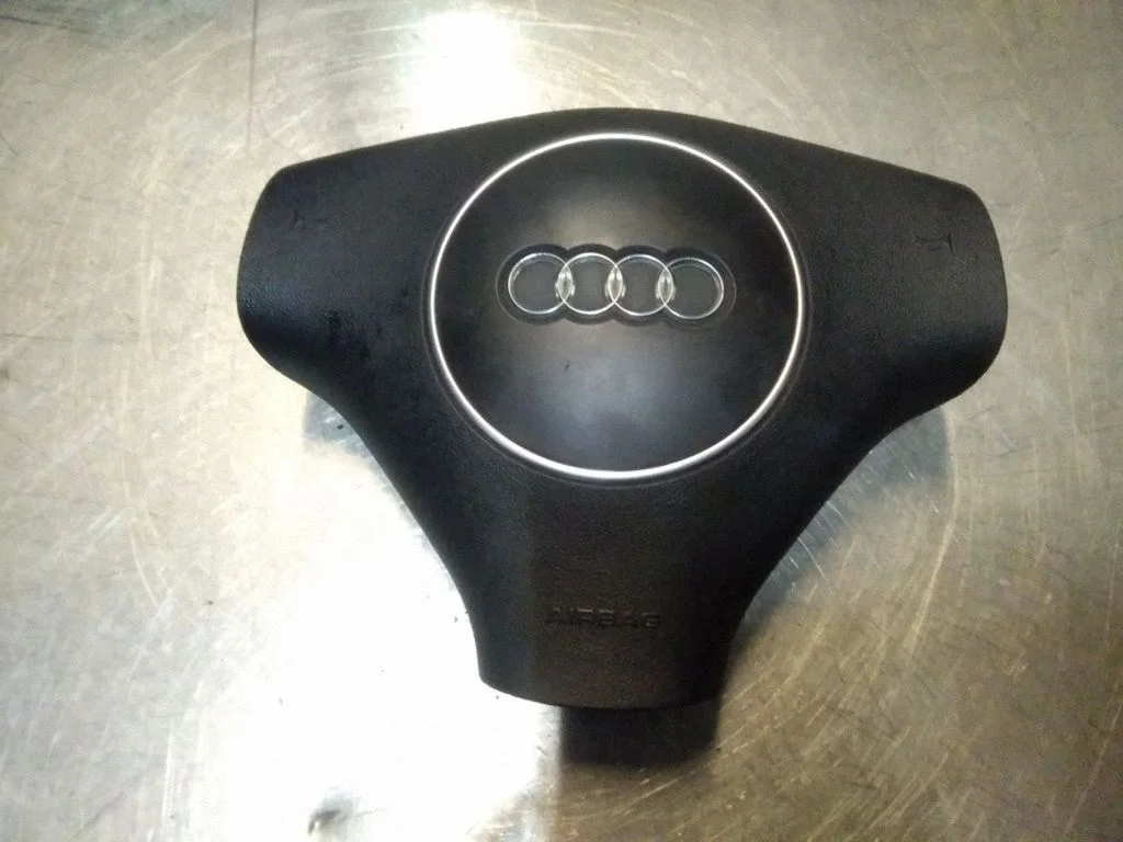 Stūres drošības spilvens – Audi A6 Allroad C5 (1999-2005)