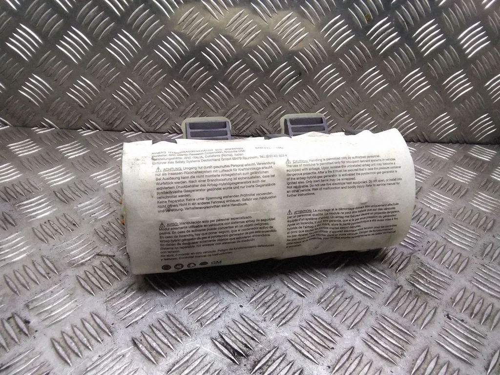 Passenger airbag 24413420