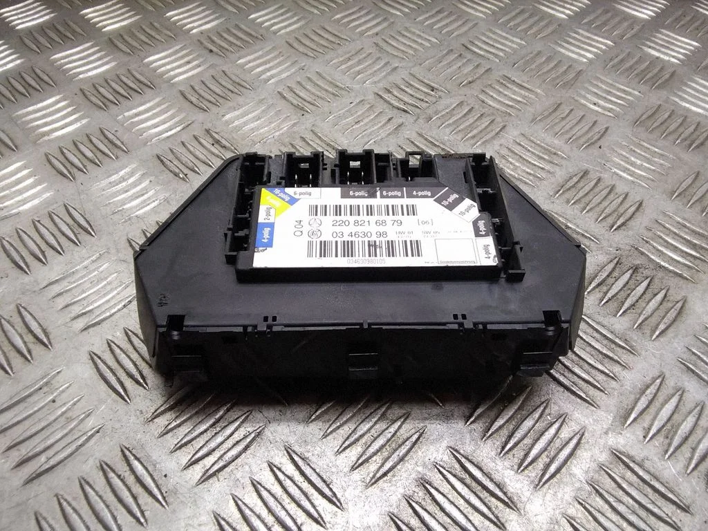 Durvju elektronikas vadības bloks – Mercedes-Benz S klase W220 (1998-2006)