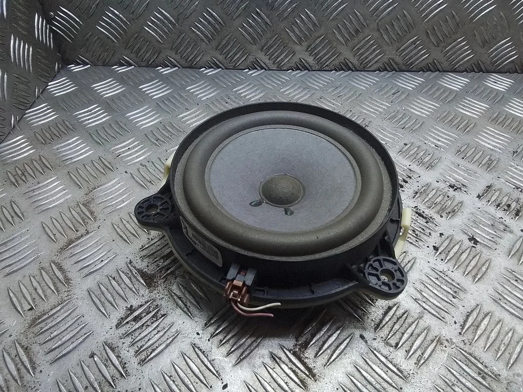 Front door speaker – Nissan X-Trail T31 (2007-2014)