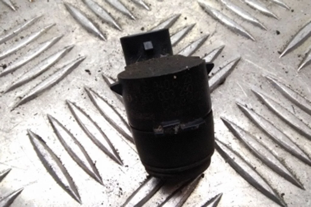 Parking PDC sensor – BMW 1 Series E81 E87 (2004-2011)