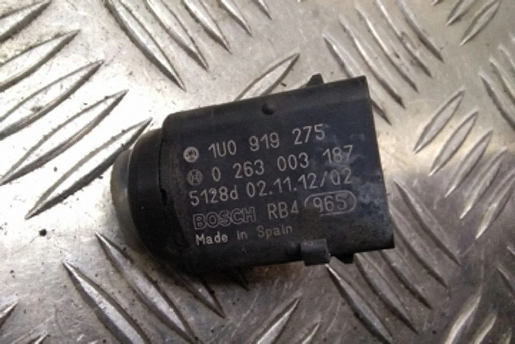 Parkošanās sensors PDC – Citroen C4 I (2004-2010)