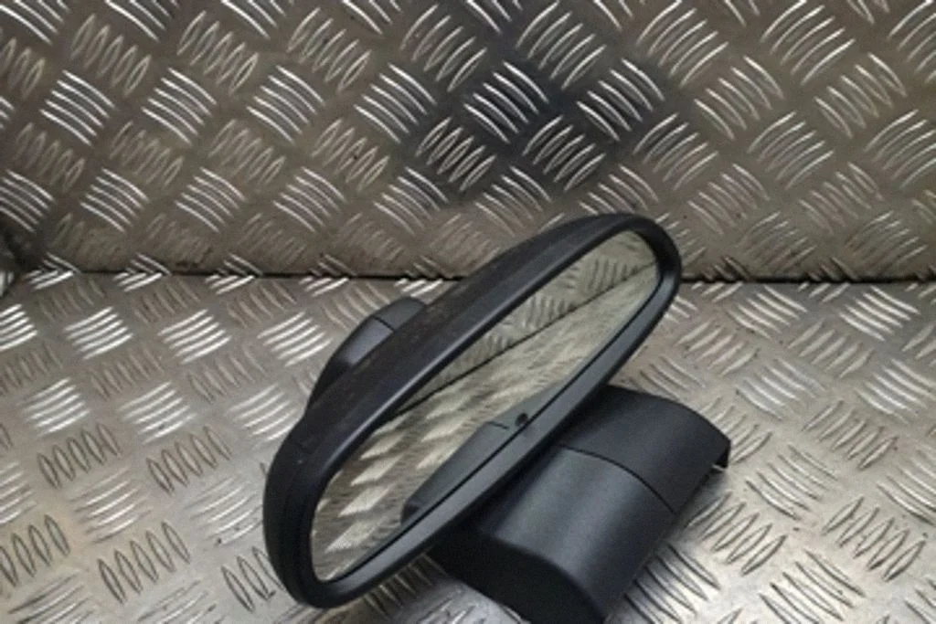 Atpakaļskata spogulis (salonā) – BMW 1. sērija F20 F21 (2011-2019)