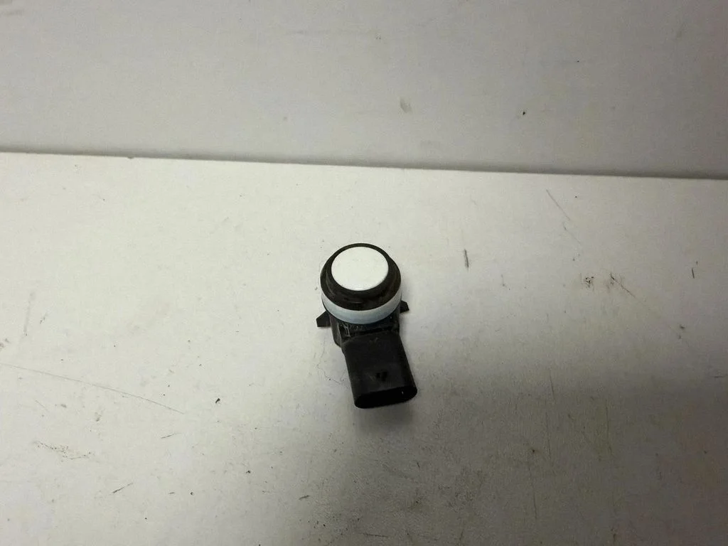 Parkošanās sensors PDC – BMW X7 G07 (2018-)