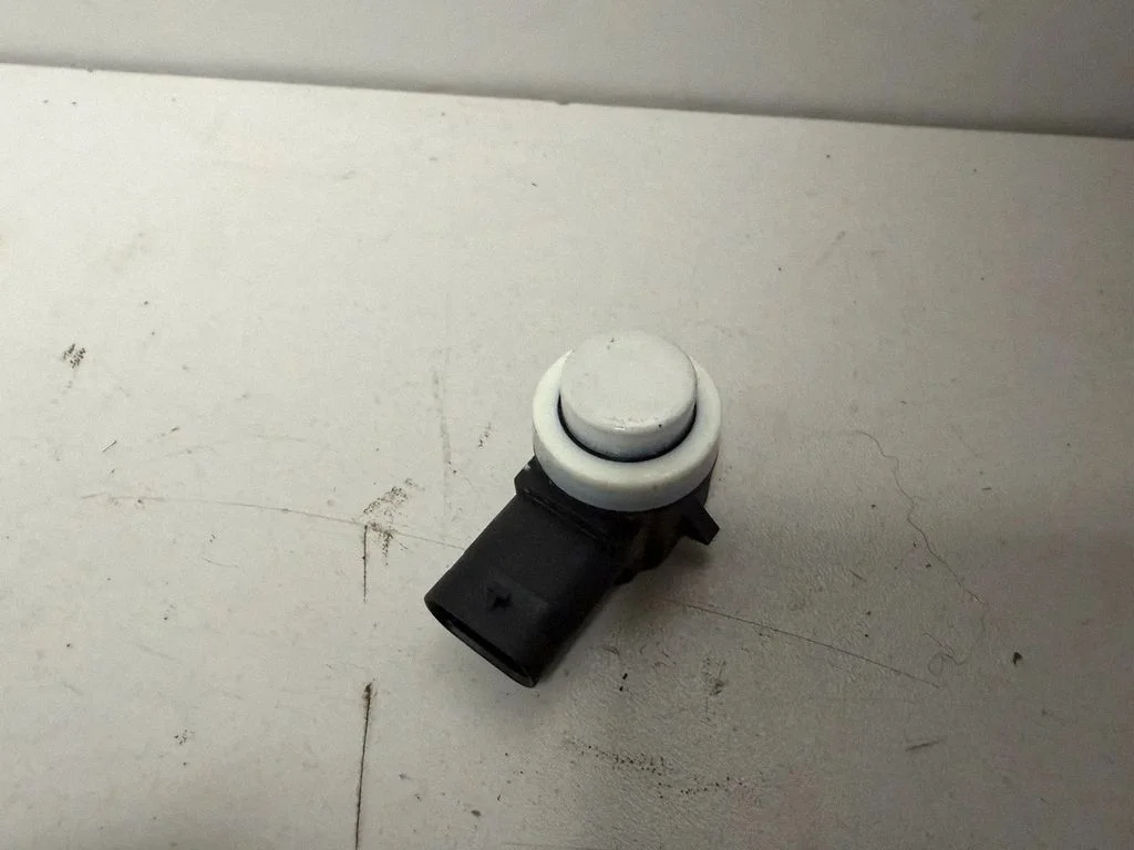 Parkošanās sensors PDC – BMW X7 G07 (2018-)